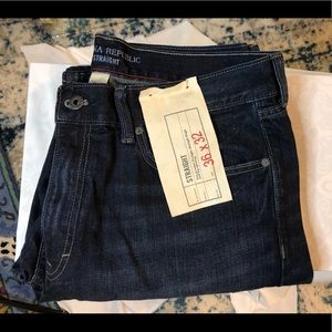 Never worn men’s jeans 36x32